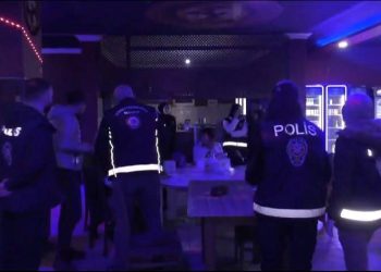 Sakarya’da fuhuş operasyonu: 67 gözaltı