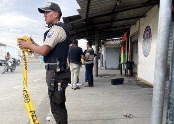 Saldırganlar yanlış meskeni bastı: 4 çocuk öldü