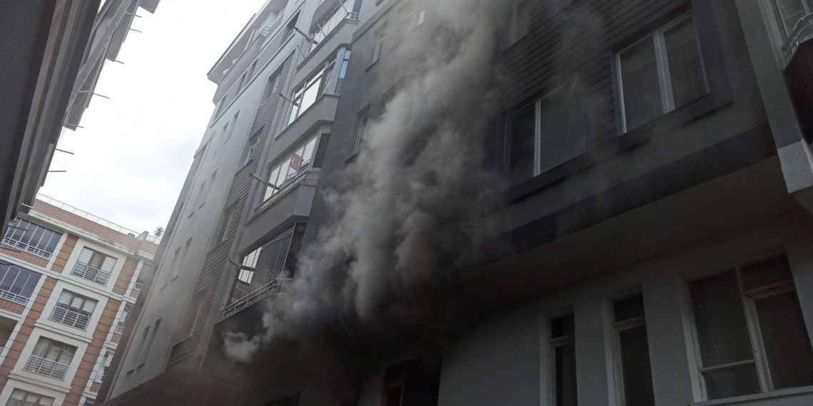 Samsun’da spor salonunun saunası yandı