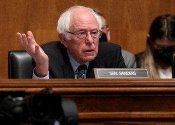Sanders: ABD’nin Netanyahu’ya 10 milyar dolar daha vermesi sorumsuzluk olur