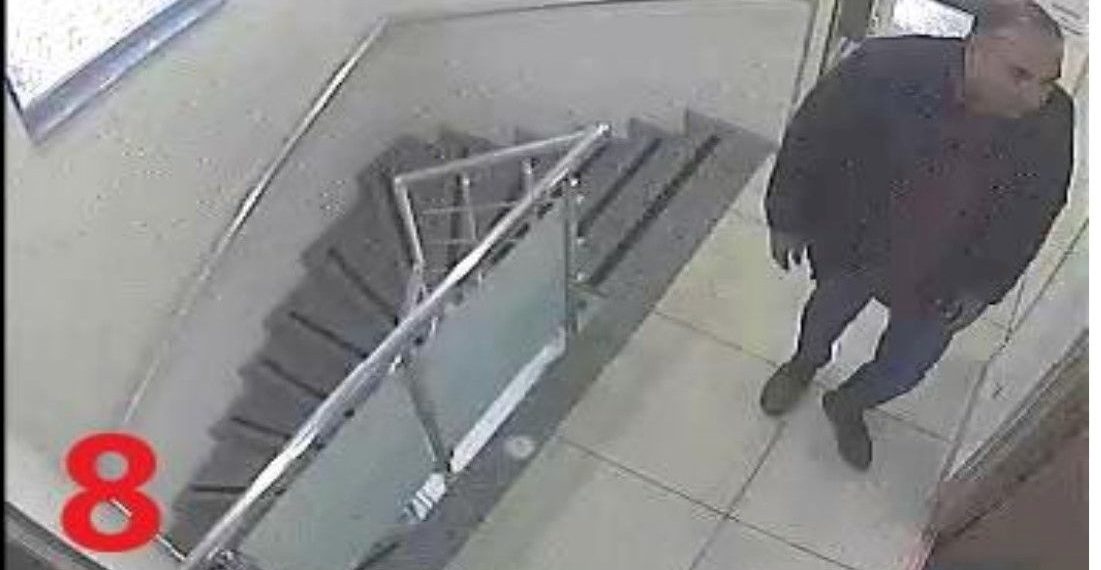 Seçil Erzan’ın birlikte senet imzaladığını söylediği Moci’nin bankadaki fotoğrafı evrakta