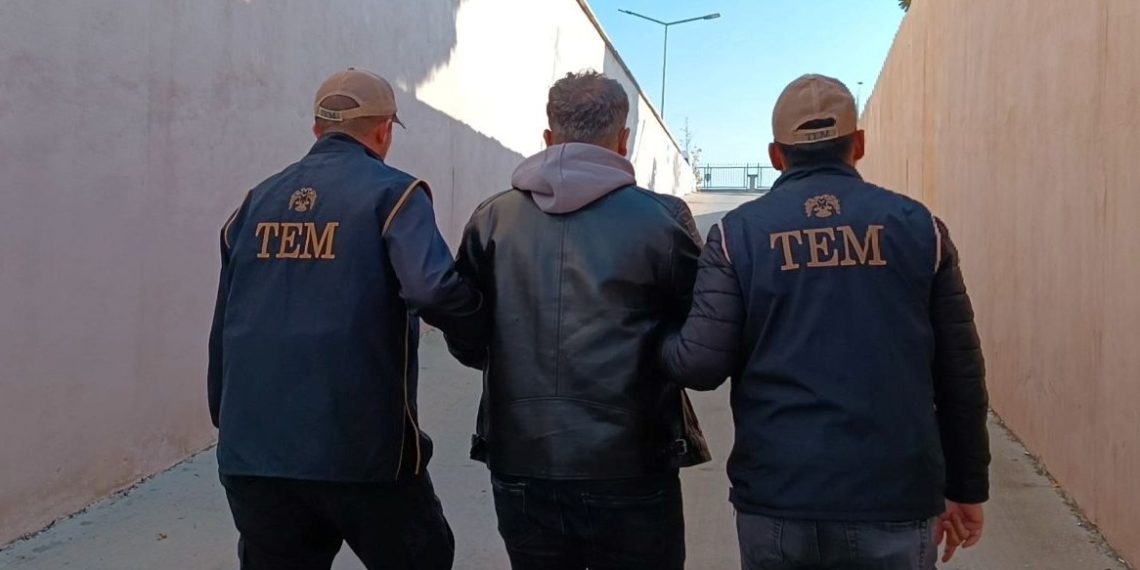 Siirt’te FETÖ mahkumu eski polis yakalandı