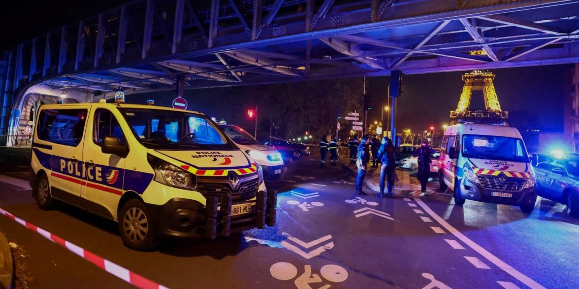 SON DAKİKA HABERİ: Paris’te bıçaklı akın: 1 meyyit, 2 yaralı