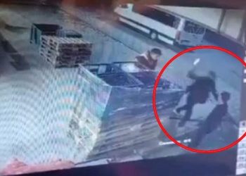 Tartıştığı kişiyi satırla yaralayan çocuk yakalandı