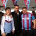 Trabzonspor Lideri Ertuğrul Doğan, taraftarlara hamsi ikram etti