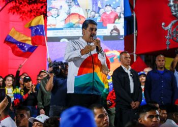 Venezuela “ihtilaflı Esequibo bölgesini” haritasına dahil etti