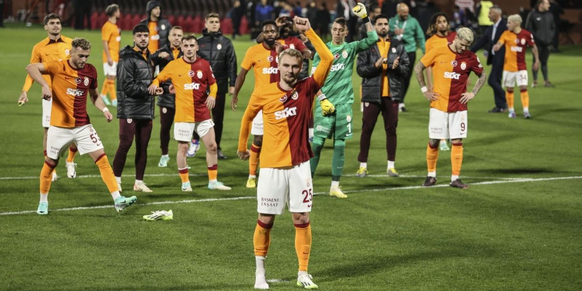 Victor Nelsson, Galatasaray formasıyla “Dalya”ya hazırlanıyor
