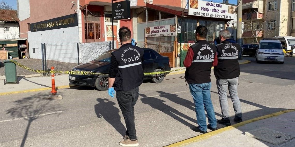 Yaşlı adamı arabada sırtından vurarak öldüren zanlı yakalandı