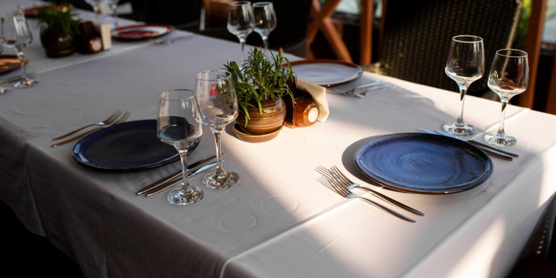 Yılbaşı rezervasyonları öncesi dikkat: Ünlü restoranların rezervasyon dolandırıcıları ile başı kederde