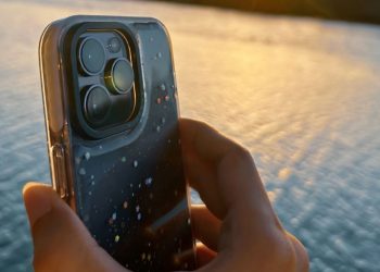 3 aydır ırmağın tabanında kalan iPhone, şarja takıldığında tekrar çalıştı