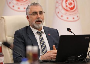 Bakan Işıkhan: Kademeli emeklilik gündemimizde yok