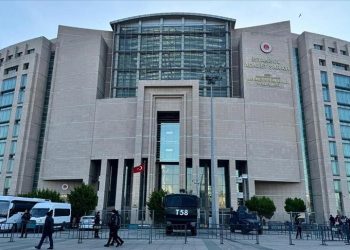 İstanbul Adliyesine terör saldırısında saldırganların amacının kamu görevlilerini rehin almak olduğu değerlendirildi