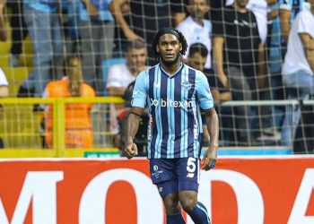 Adana Demirsporlu Andreaw Gravillon mektup göndererek mukavelesini feshetti