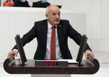 Ali Fazıl Kasap kimdir? CHP Kütahya milletvekili Ali Fazıl Kasap kaç yaşında, hangi vazifelerde bulundu?