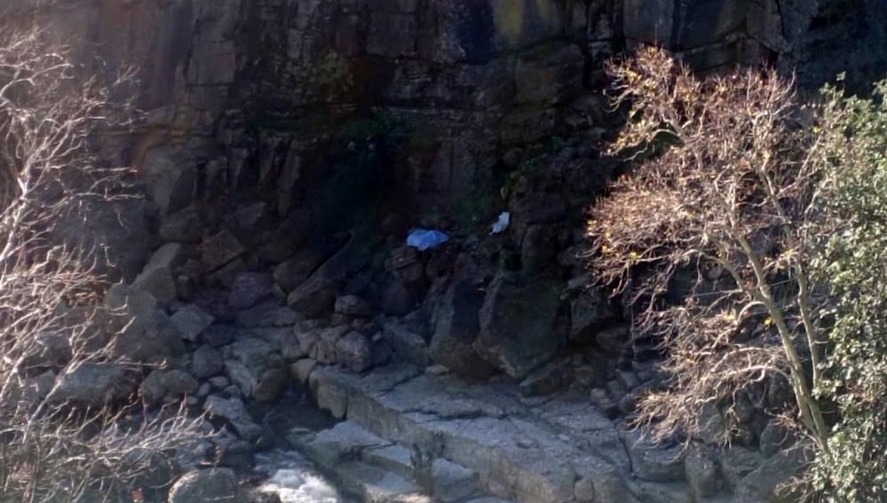 Alman turist 50 metre yüksekten düşerek öldü