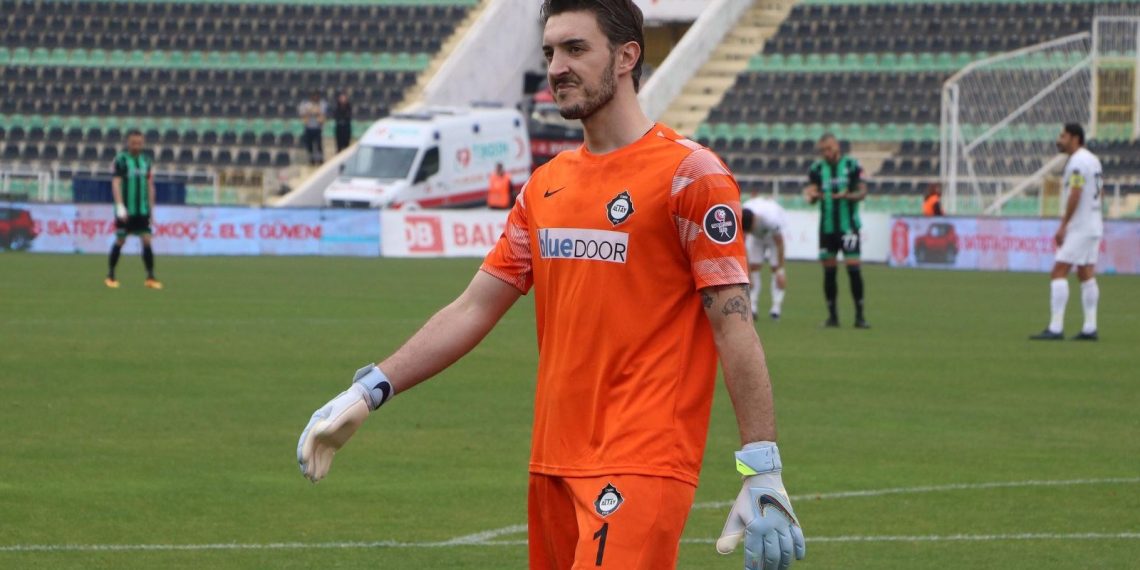 Altay’da kaleci Ozan geri döndü