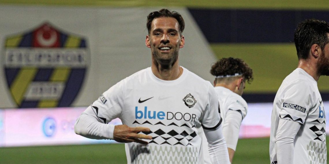 Altay’da Paixao’dan ikinci veda