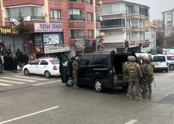 Ankara’da emlakçı intiharı