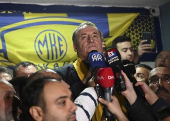 Ankaragücü eski lideri Faruk Koca: Özür diliyor, helallik istiyorum