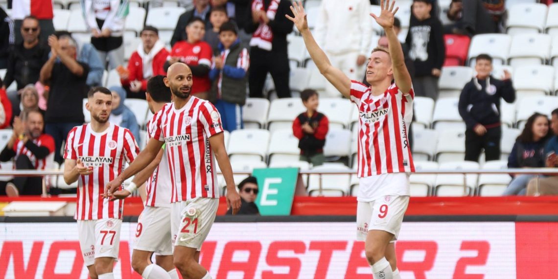 Antalyaspor, Adana Demirspor maçına hazır