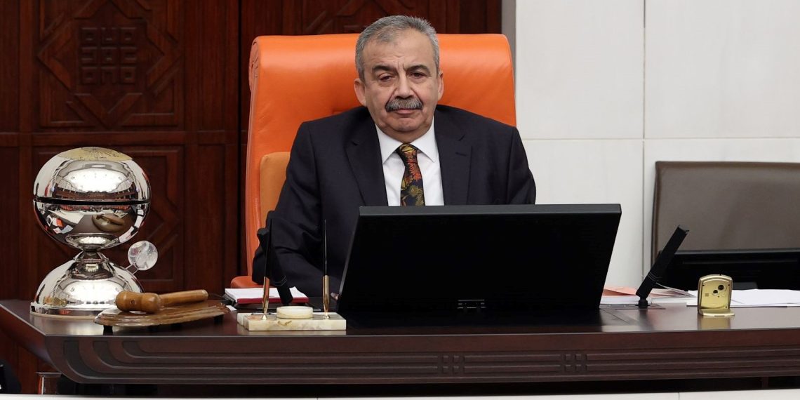 Bakan Koca’dan Sırrı Süreyya Öncü’nün sıhhat durumuna ait açıklama