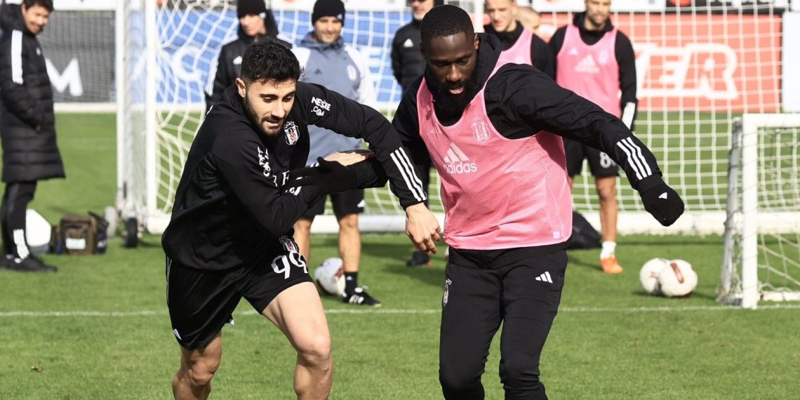 Beşiktaş, Alanyaspor maçı hazırlıklarını sürdürdü