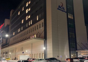 Burdur’da yürüyüş yapan öğrenciyi köpek ısırdı