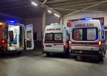 Çok sayıda ağrı kesici içen çocuk ağır bakıma alındı