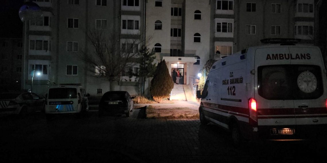 Çorum’da arkadaş arbedesi kanlı bitti: 1 meyyit