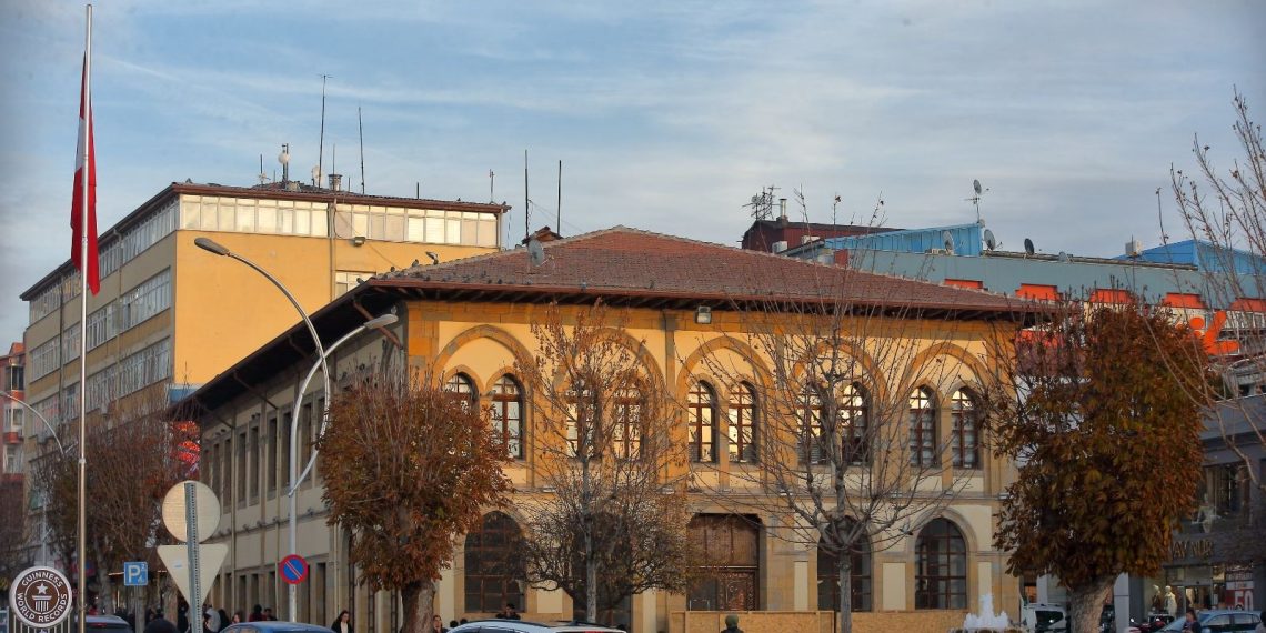 Çorum’un asırlık taş binası tekrar kütüphane olarak hizmet verecek