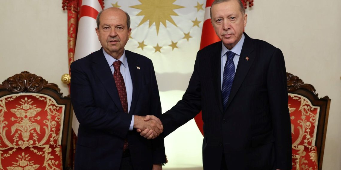 Cumhurbaşkanı Erdoğan, KKTC Cumhurbaşkanı Tatar ile görüştü