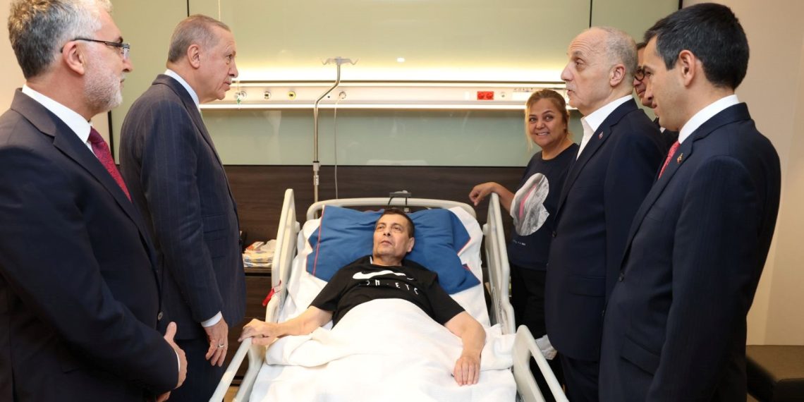 Cumhurbaşkanı Erdoğan’dan hasta ziyareti