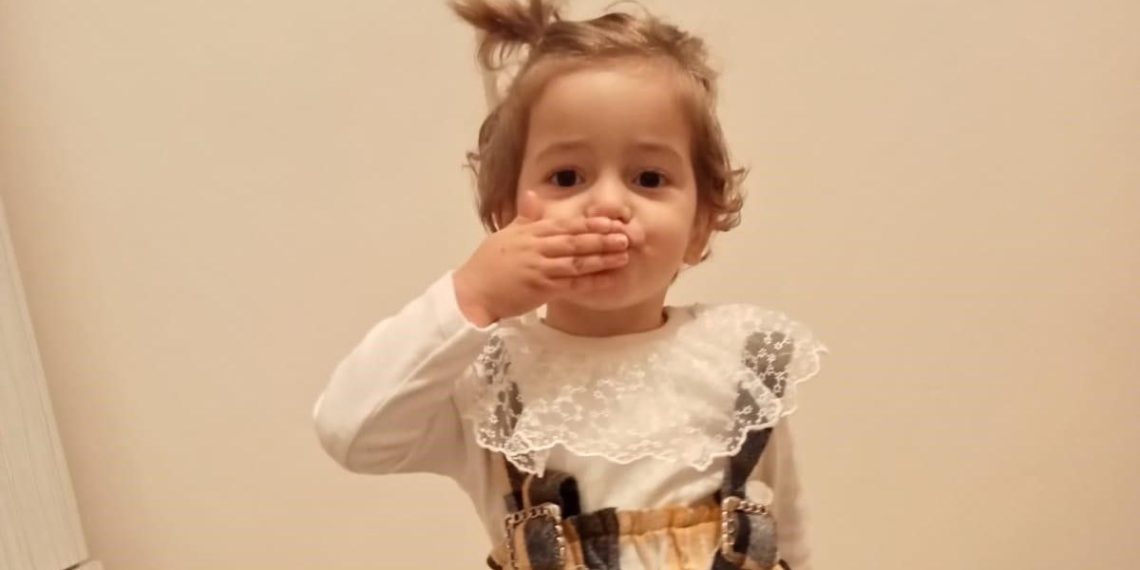 Eczanede kötüleşen 2 yaşındaki çocuk hayatını kaybetti