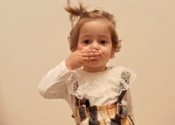 Eczanede kötüleşen 2 yaşındaki çocuk hayatını kaybetti