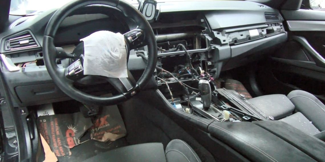 Esenyurt’ta 400 bin liralık hayalet ekran hırsızlığı