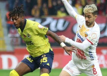 Fenerbahçe derbi öncesi 2 oyuncusunu kaybetti: Fred, Harika Kupa’da oynayabilecek mi?