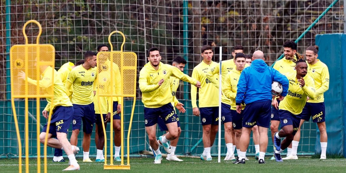 Fenerbahçe, Galatasaray derbisi hazırlıklarına başladı