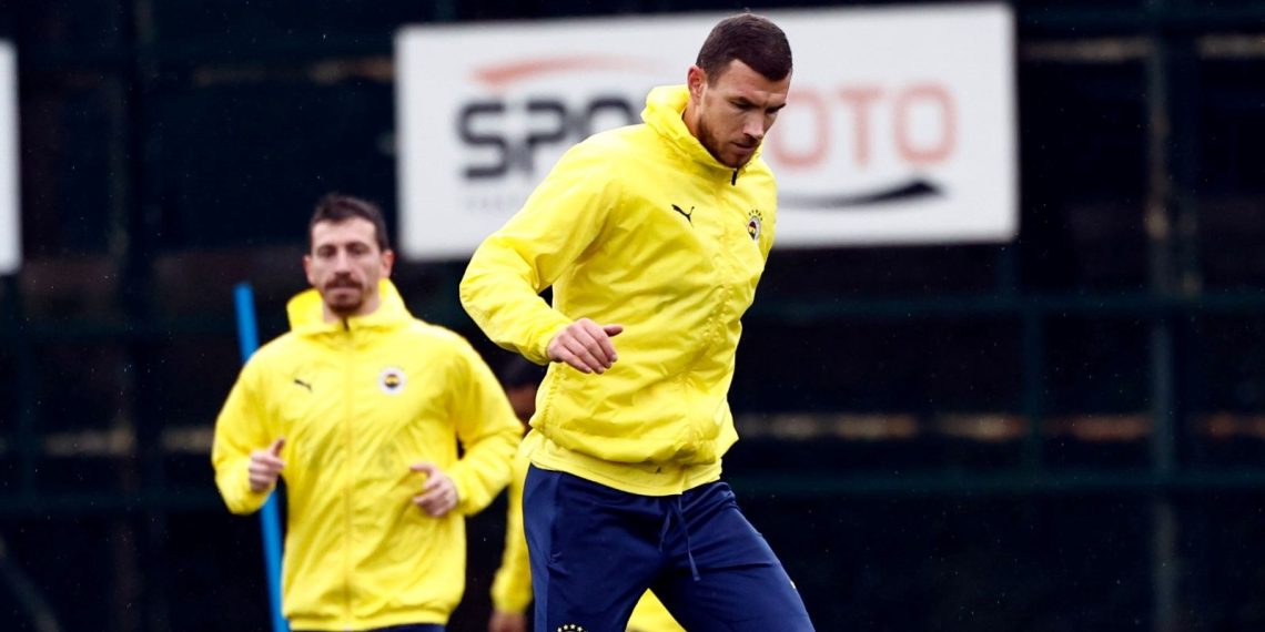 Fenerbahçe’de derbi öncesi Edin Dzeko gelişmesi
