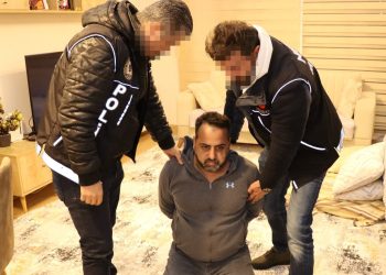 G-42 koduyla aranan milletlerarası uyuşturucu baronu Mersin’de yakalandı