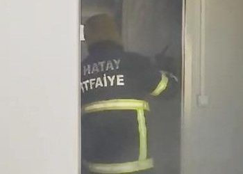 Hatay’da konteyner kentte yangın