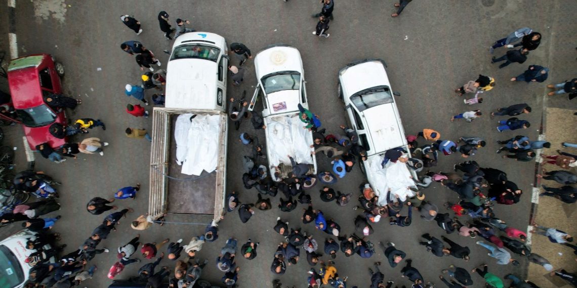 Hudut Tanımayan Hekimler: Gazze’deki Aksa Şehitleri Hastanesine 131 meyyit ve 209 yaralı getirildi