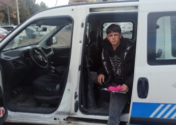 İmtihana geç kalan öğrencinin imdadına polis yetişti