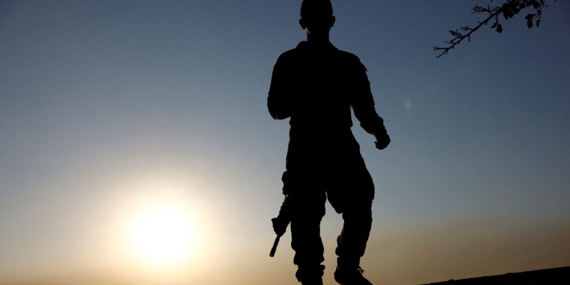 İsrail askerleri Batı Şeria’da 20 Filistinliyi gözaltına aldı