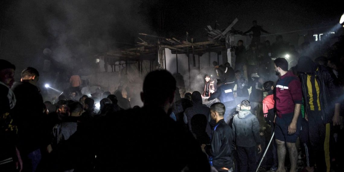 İsrail’in akınları sürüyor: Gazze’de can kaybı 19 bine yaklaştı