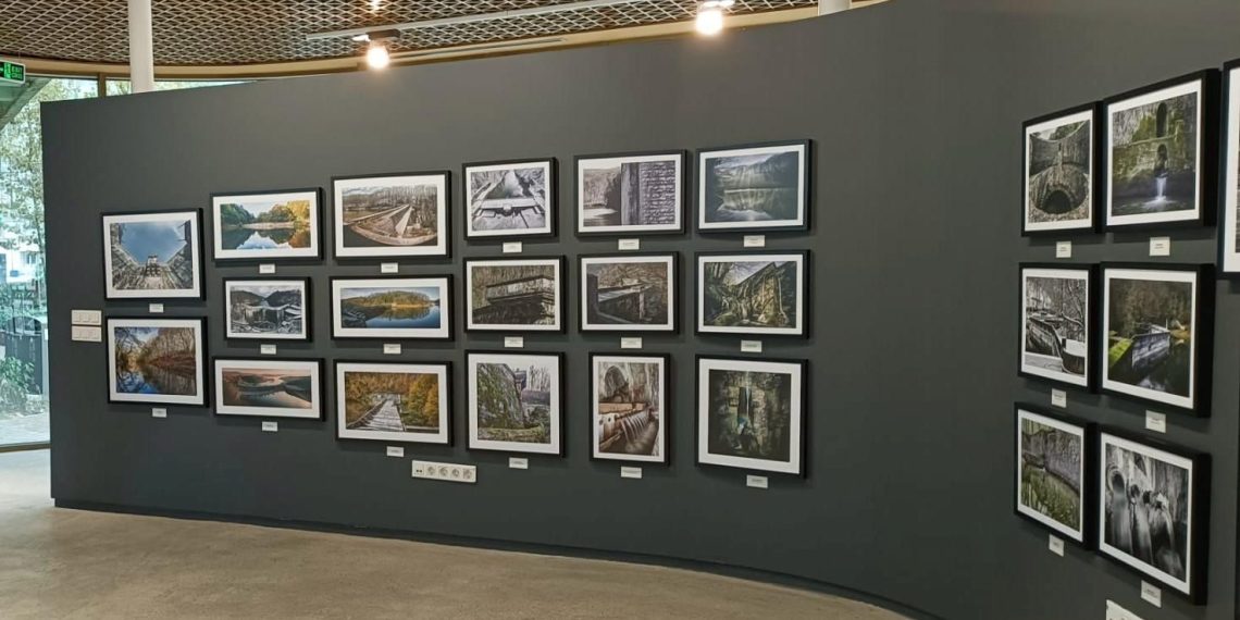 İstanbul Tarihi Su Yapıları fotoğraf standı Mecidiyeköy Sanat’ta açıldı