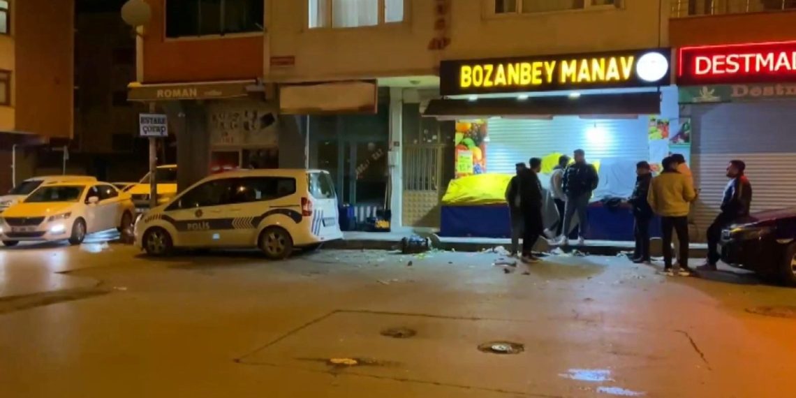 İstanbul’da manava haraç kurşunu: 2 yaralı