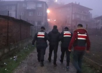 Karabük’te tefecilik operasyonunda 10 gözaltı