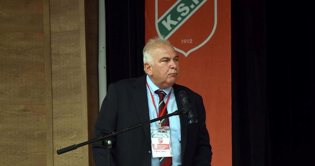 Karşıyaka’da idare krizi istifa getirdi