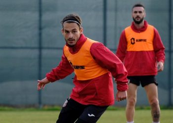 Kastamonuspor ligin birinci devresini puan farkını arttırarak kapatmak istiyor