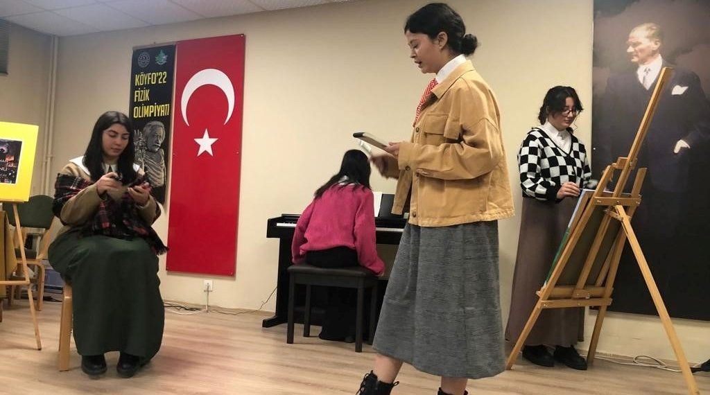 Köyceğiz Fen Lisesi’nde roman kahramanları buluştu